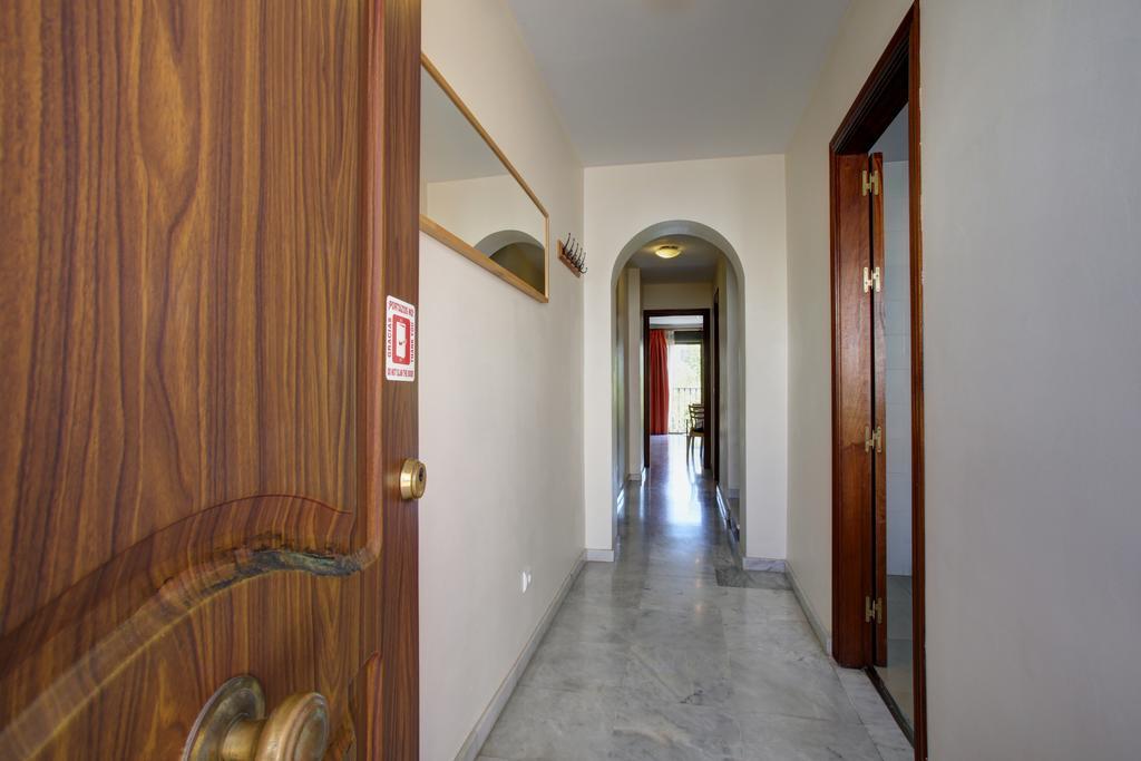 Sanpedro Apartamentos Марбелья Екстер'єр фото
