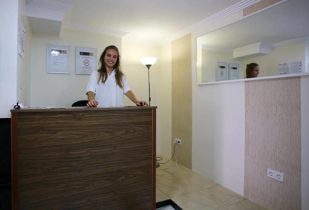Sanpedro Apartamentos Марбелья Екстер'єр фото